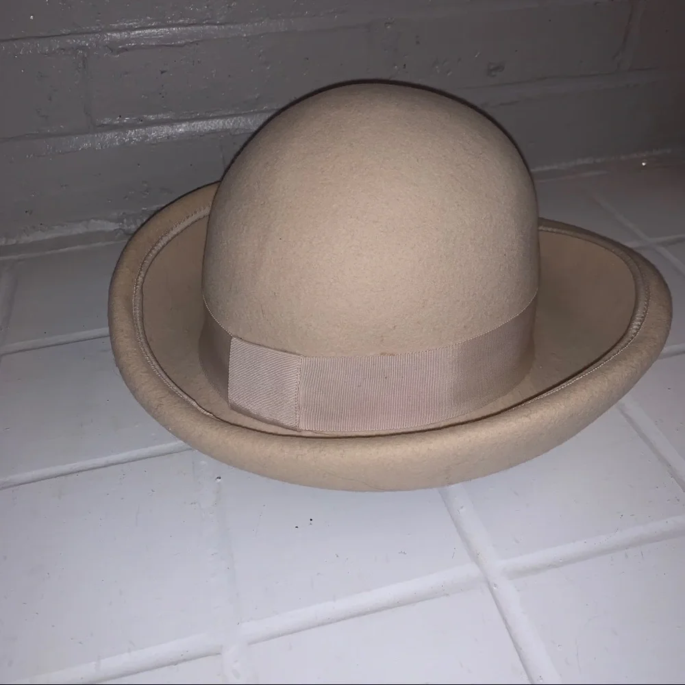 Gwen Pennington vintage hat